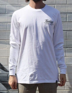 Twelve Melbs Base L/S Tee White(Twelvemelbsbaselsteewhite)