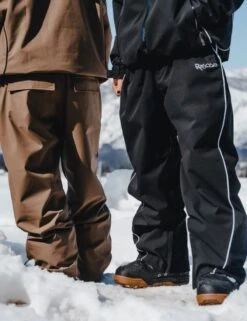 Resolve The Baggy Snowboard Pant | Black(Resolve The Baggy Snowboard Pant Black) 4 Resolve The Baggy Snowboard Pant | Black(Resolve The Baggy Snowboard Pant Black) -Twelve Board Store resolvebaggybrownbackmod