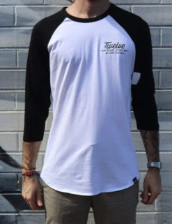 Twelve Melbs Raglan Tee | White/Black(Twelvemelbsraglanteewhiteblack)
